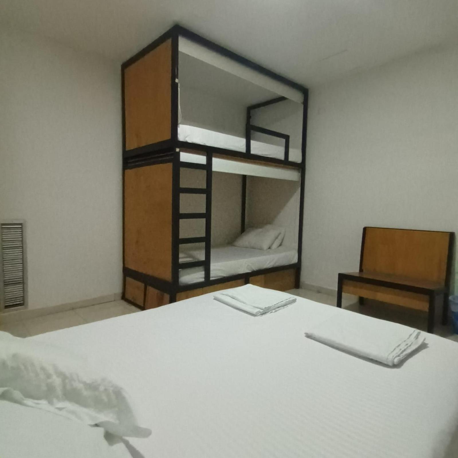 Nueve Uno Hostel Riohacha Ngoại thất bức ảnh